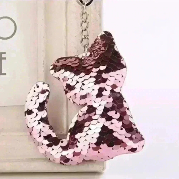 ⭐️ Cat And Unicorn Sequin Poms - Picture 3 of 5